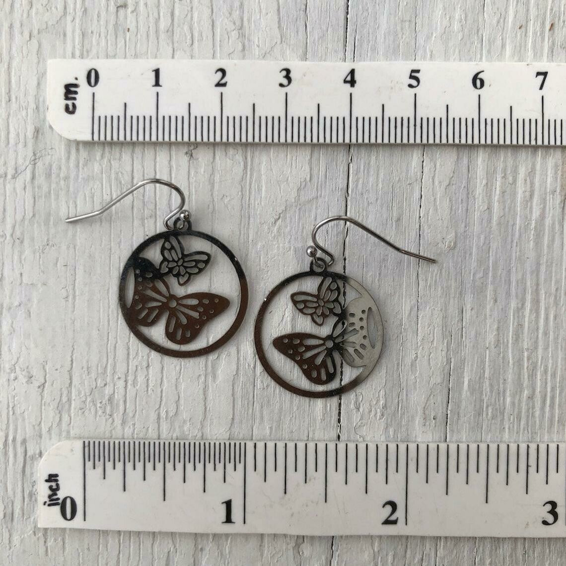 Filigree Butterfly Earrings – Double Butterfly in Circle Design