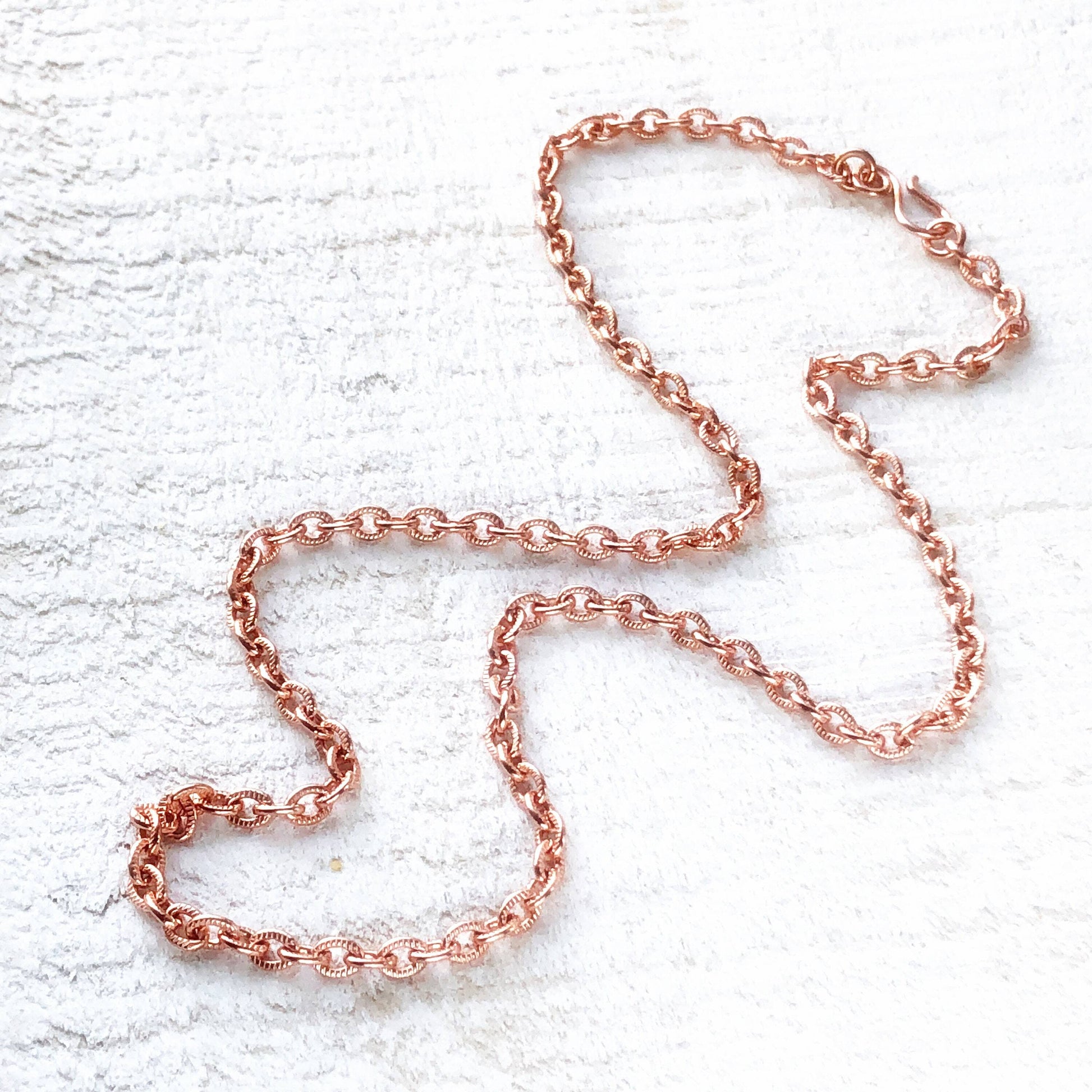 Small Copper Necklace Textured Chain, Petite Etched Copper Chain Custom Length Chain with Artisan Clasp, Solid Copper Texture Cable Chain