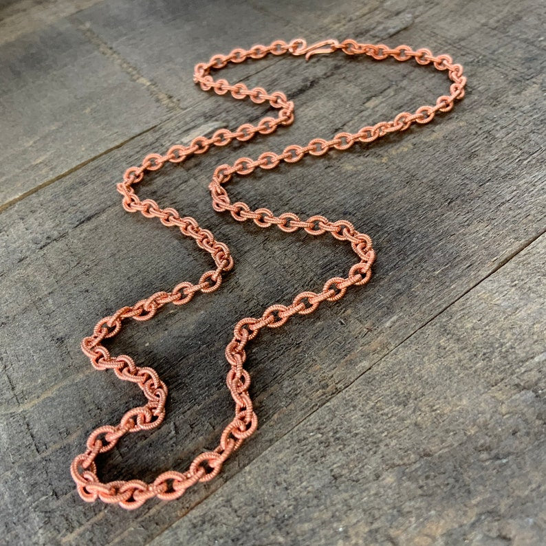 Pure Copper Textured Necklace Chain – Spiral Link Pattern with Artisan Clasp