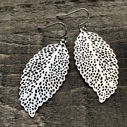 Filigree Leaf Earrings – Long Feather-like Leaves with Cutout Design