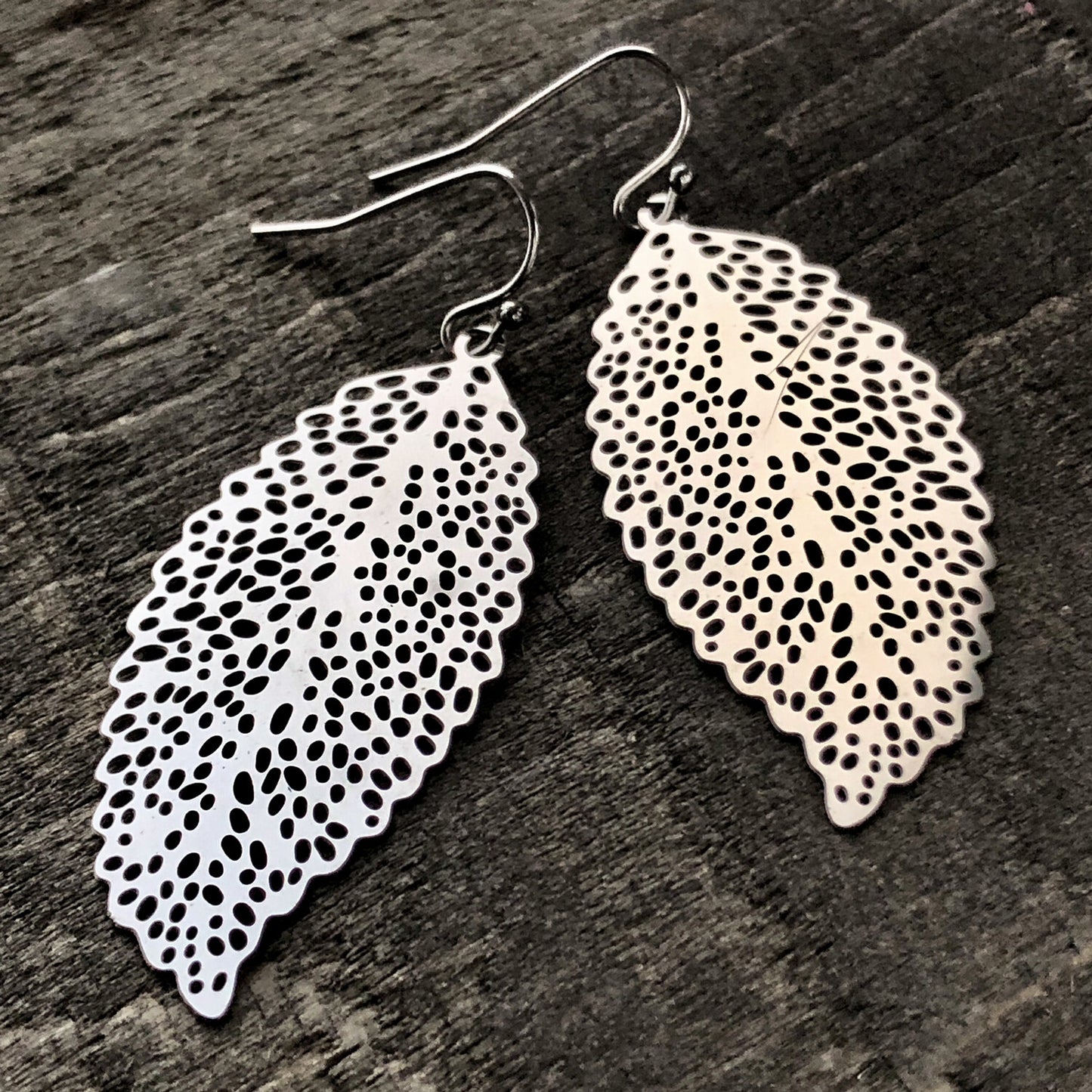 Filigree Leaf Earrings – Long Feather-like Leaves with Cutout Design